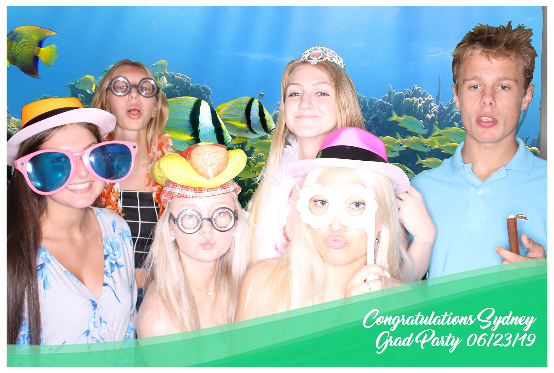 Sydney Grad Party | View more photos from the event at gallery.photoboothcincy.com/u/PhotoBoothCincy/Sydney-Grad-Party